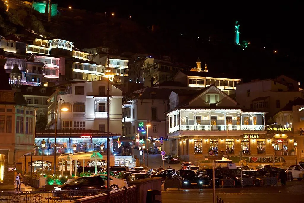 Meidan Tbilisi 3*,  Georgia